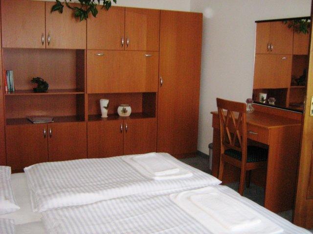 Hotel Termal Tiszaujvaros Quarto foto