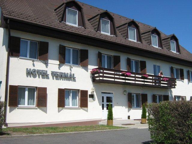 Hotel Termal Tiszaujvaros Exterior foto